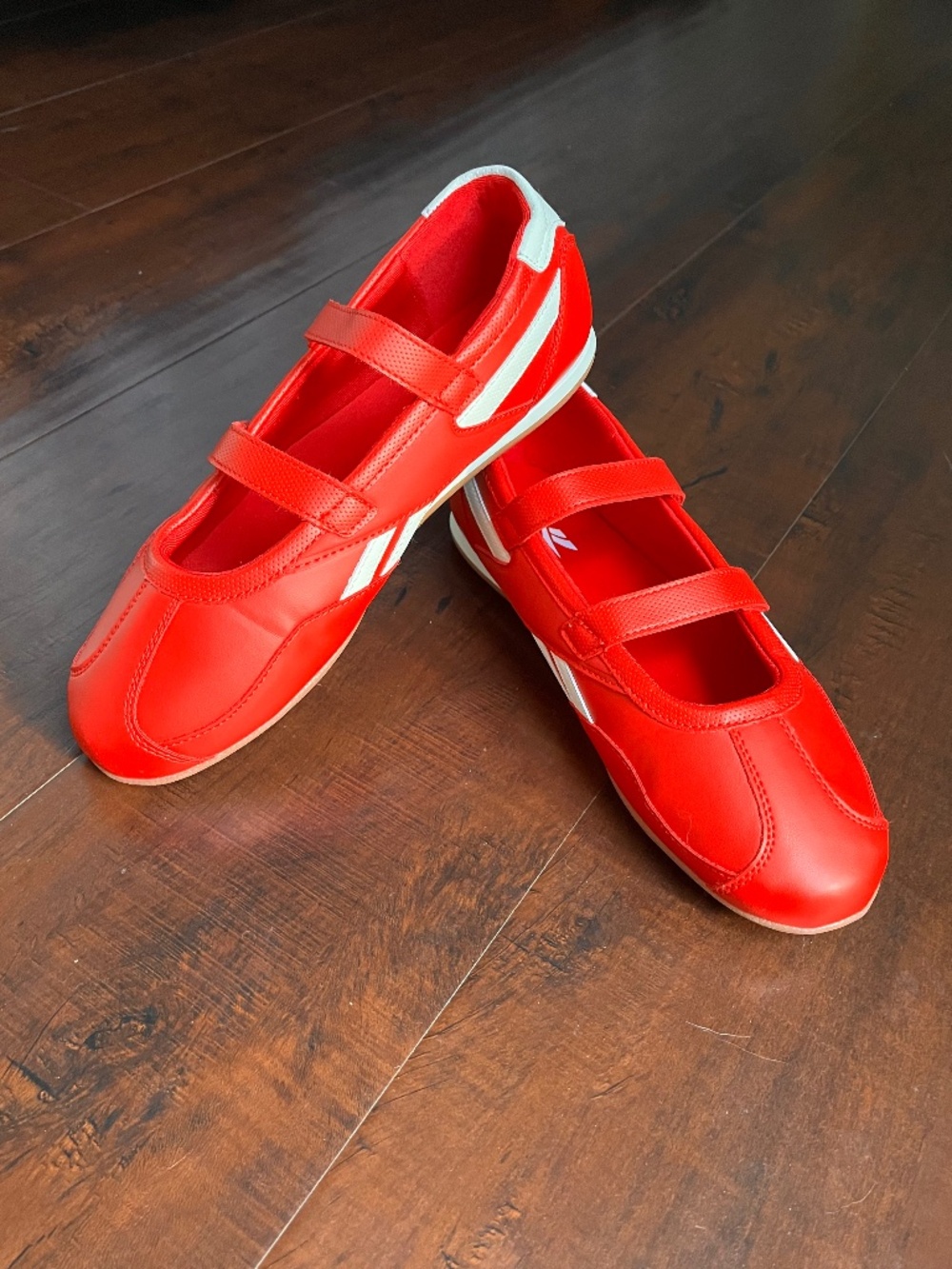 Reebok Women's Red Ballet-Flats